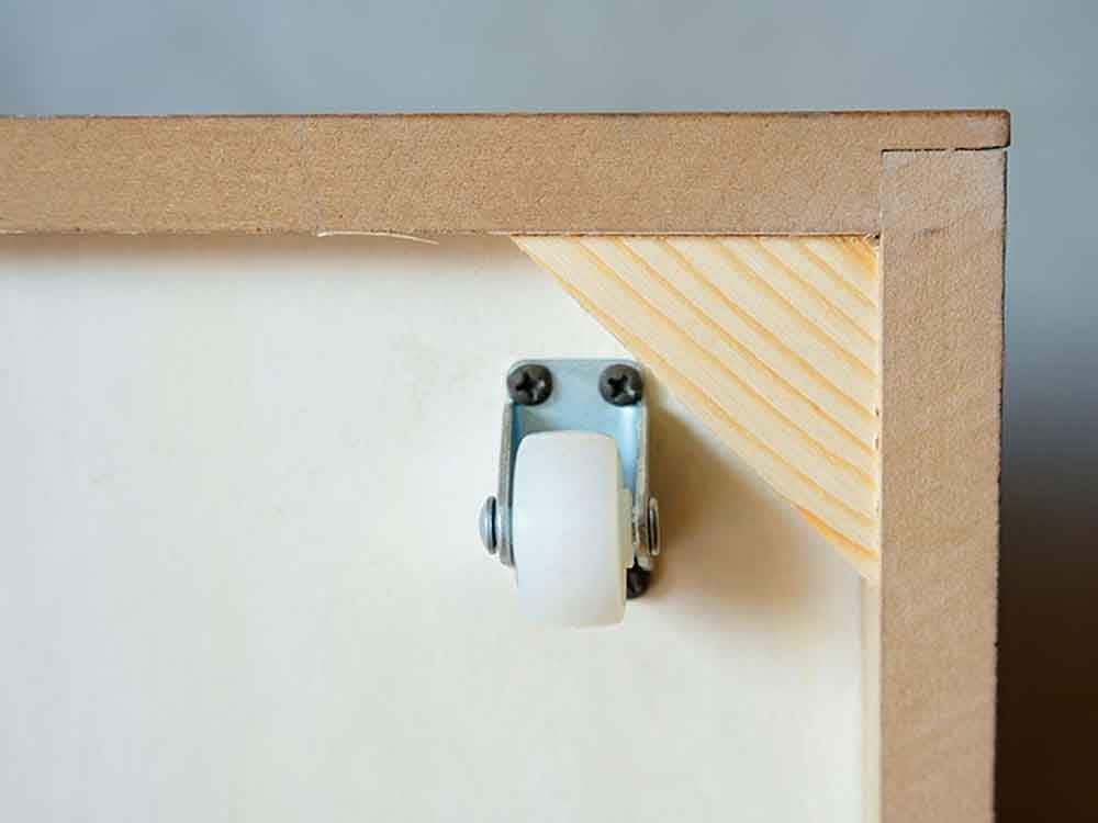 アデペシュ製ベッドオプションドロワー