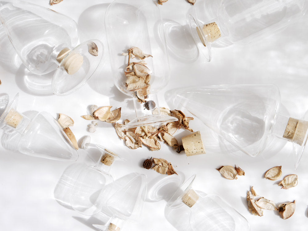 POSH LIVING(ポッシュリビング)製の耐熱ガラスシードボトル、直径9cm、高さ19cm、中国製