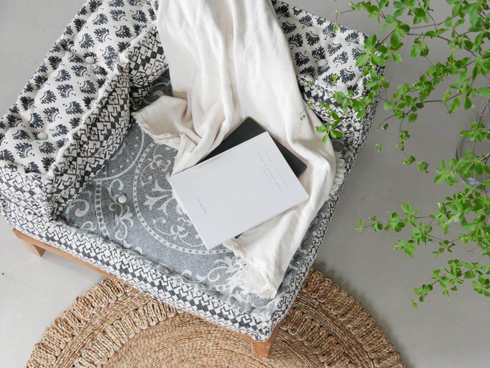 アデペシュ製ブロックマルチソファ センター