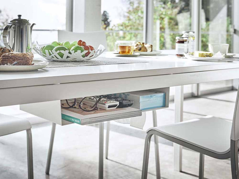 Yamazakiタワーのスチール製テーブル下収納ラック