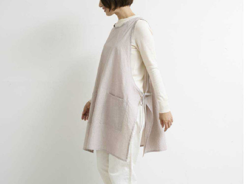 ブラックのSUNNY LOCATIONビブエプロン