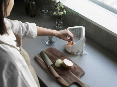 【marna/マーナ】大きく開いてコンパクトに収納できるポリ袋ホルダー