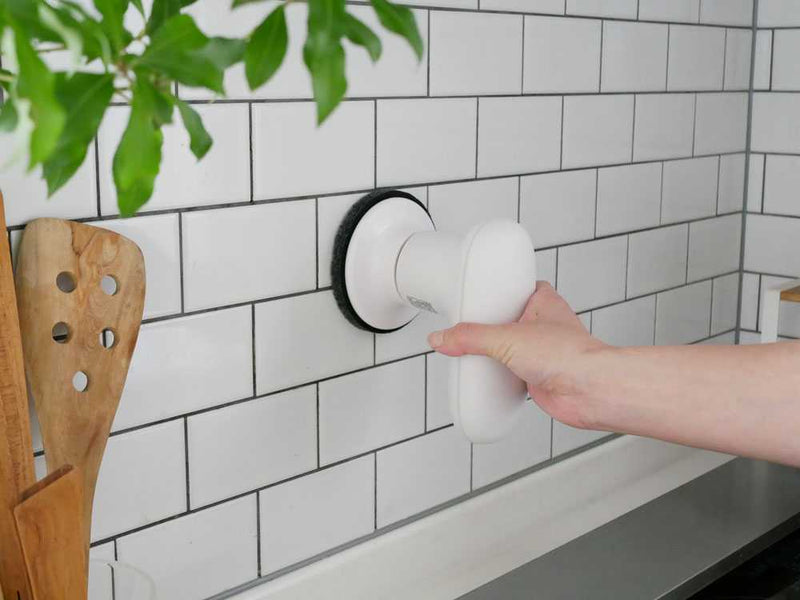 【±0/プラスマイナスゼロ】激落ちくん コードレス電動ブラシ