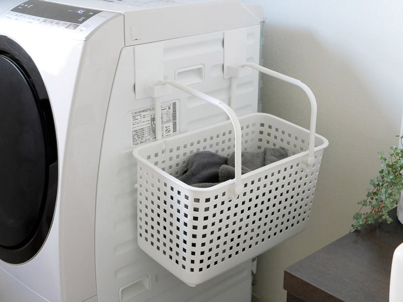 towerブランドのマグネットランドリーバスケットホルダー2個セット
