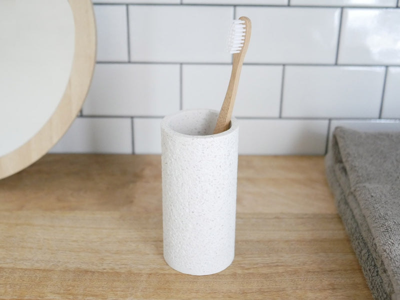 soilブランドの珪藻土トゥースブラッシュスタンド