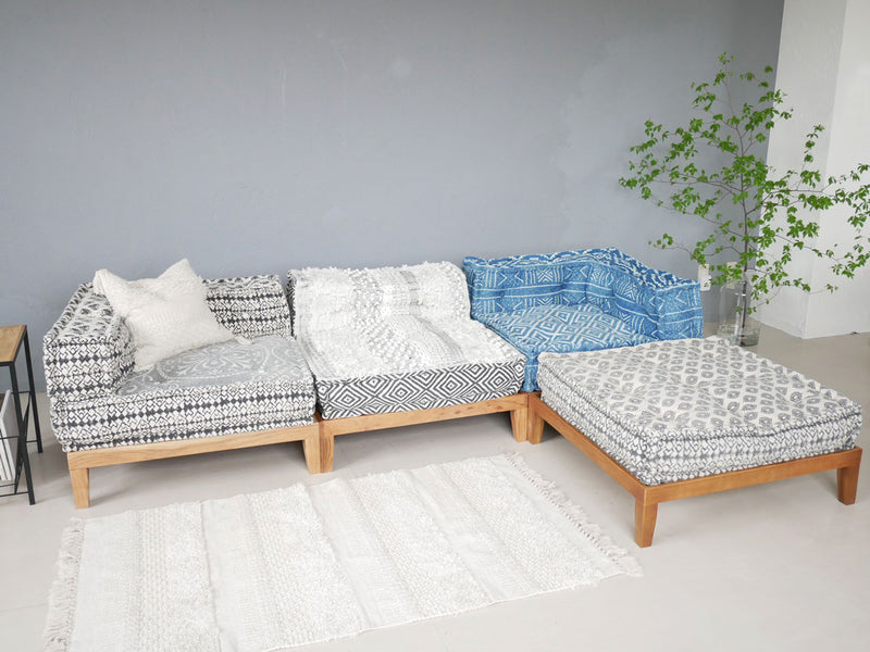 アデペシュのブロックマルチソファセンター