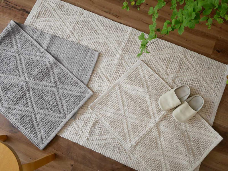 Horn Please MADEの100%コットン製ダイヤチェック柄フロアマット