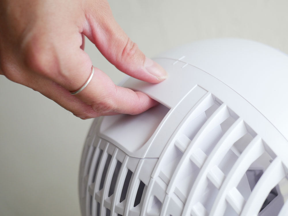 THREEUP/スリーアップの節電センサー付き銀色プラスチック製DCウォッシャブルサーキュレーター360、家庭用のスタイリッシュな扇風機