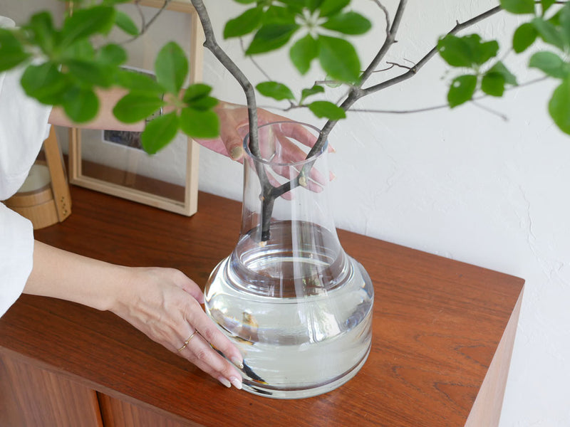 BOB CRAFTブランドのソーダガラス製ファゴット。直径約4.2cm、高さ12cmのサイズS。