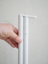 置くだけでピタッと安定