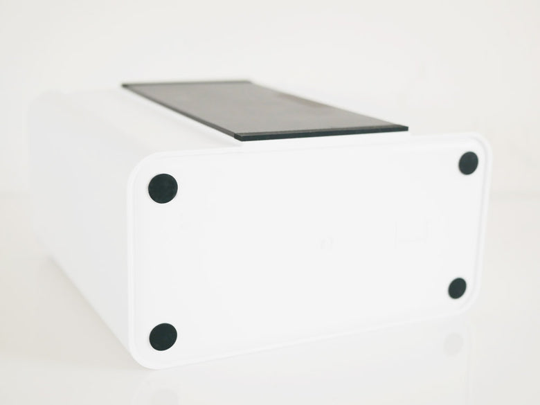 ヤマザキ タワー型マグネット洗濯洗剤ボールストッカー