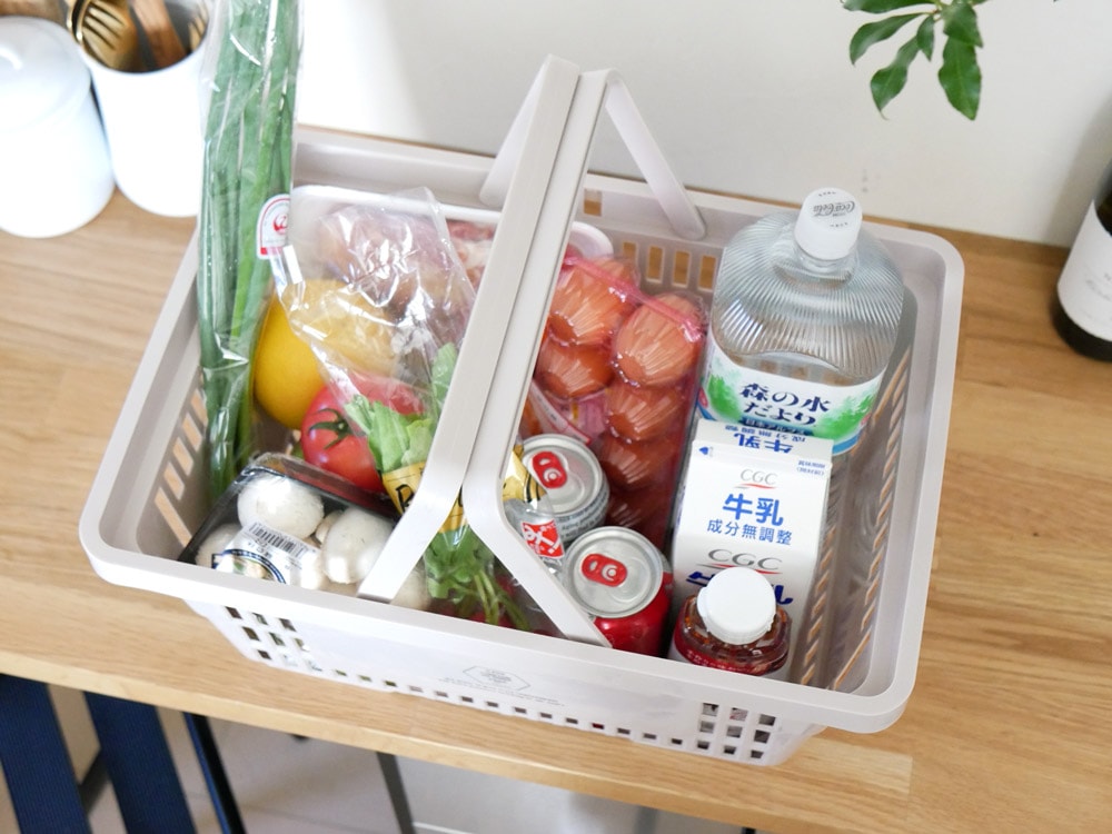 キッチン用プラスチック製バスケットと蓋