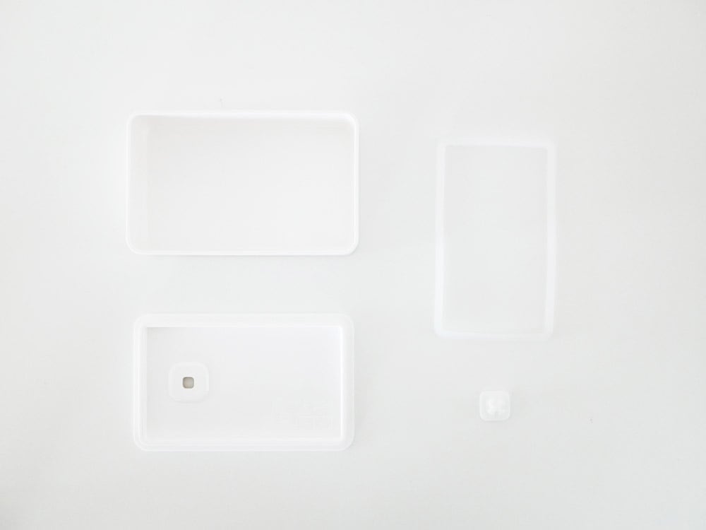 YAMAZAKI towerの白いバルブ付き密封バターケース