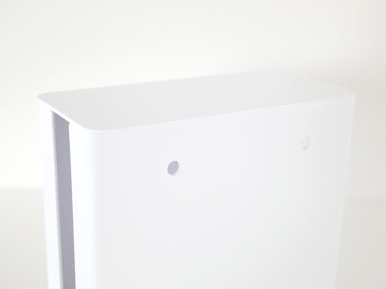 YAMAZAKI製スリム蓋付きルーター収納ケース