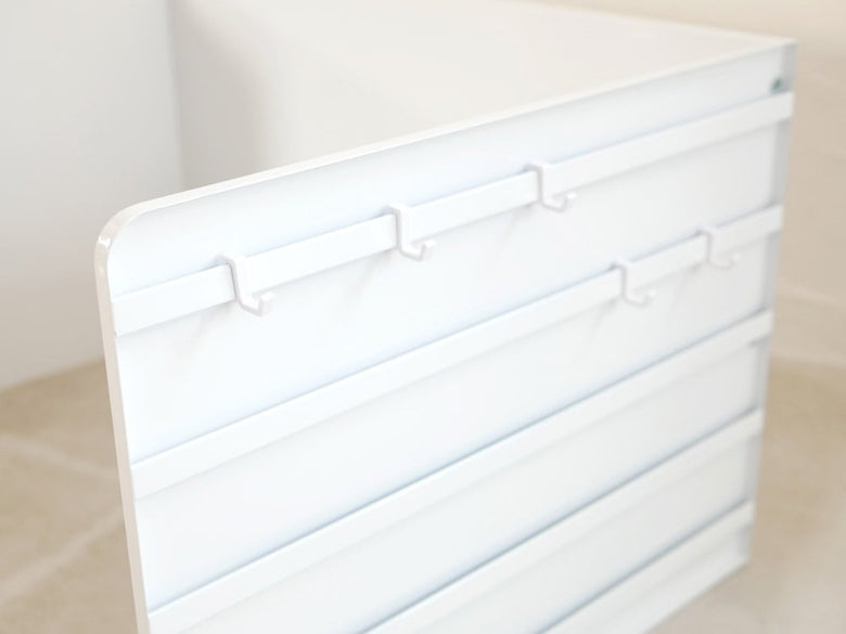 YAMAZAKIタワーの伸縮レンジガード用プラスチック棚