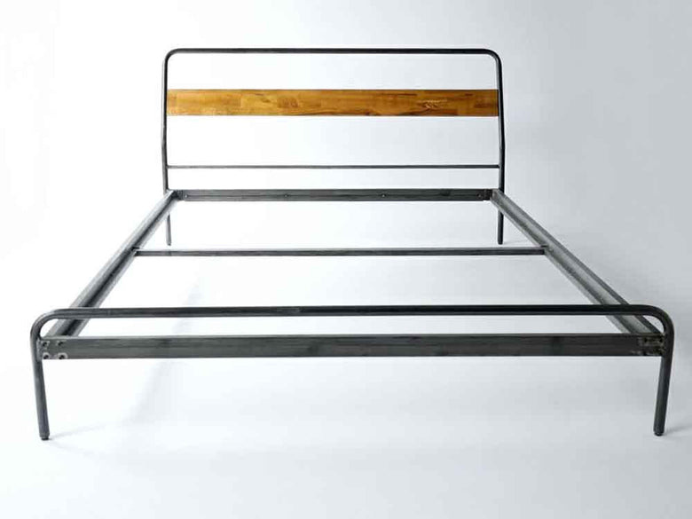 a.depecheのsocphベッドフレーム、スチール製