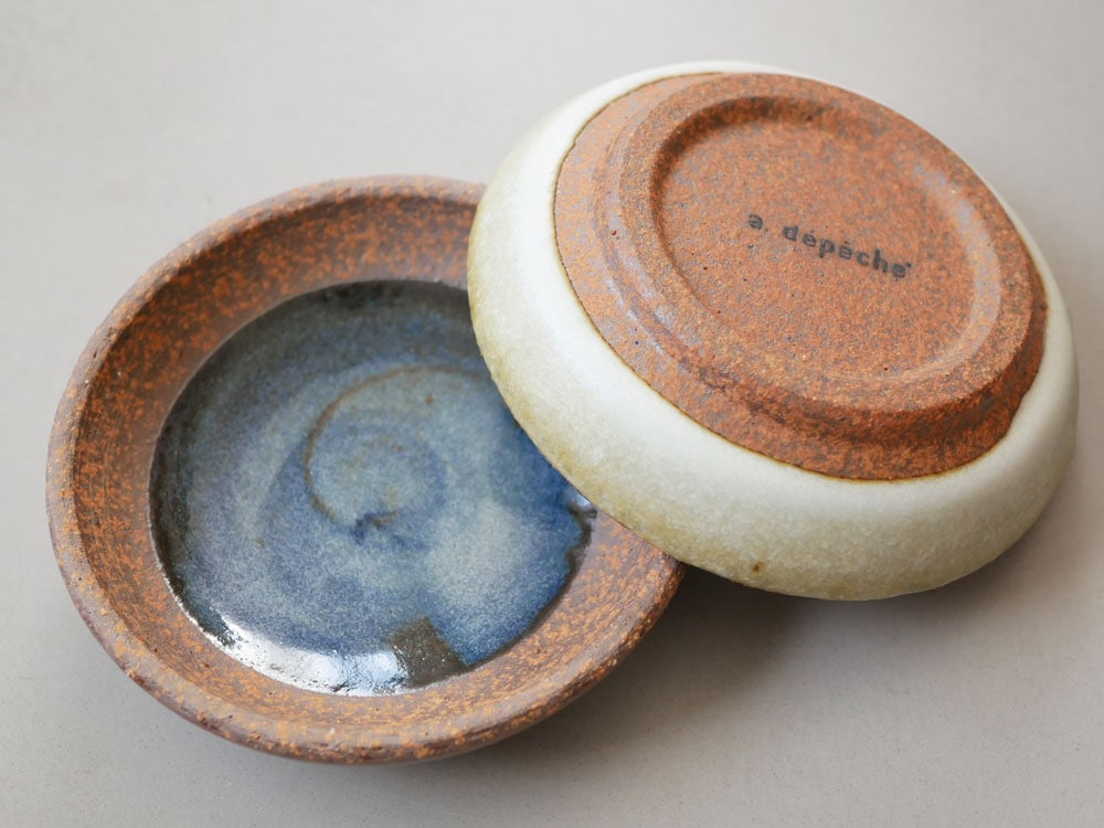 アデペシュの手作り陶器豆皿