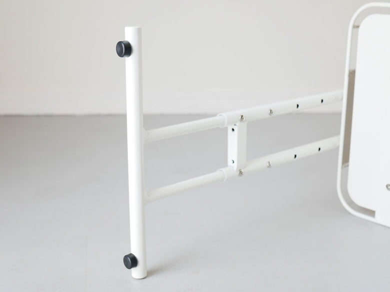 BY CAGEのスチール製マルチラック