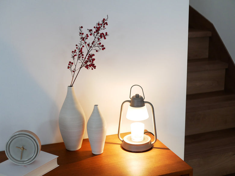 カメヤマキャンドルのミニキャンドルウォーマーランプ