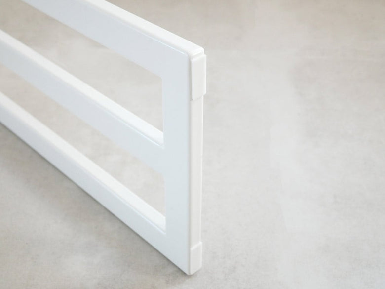 横から掛けられる3連バスタオルハンガー