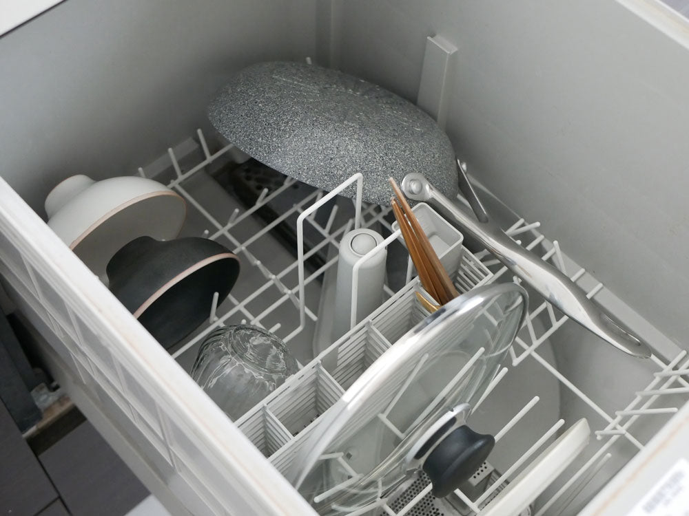 BALLARINI（バッラリーニ）TORINOトリノシリーズのアルミニウム製フライパンと強化ガラス蓋のセット