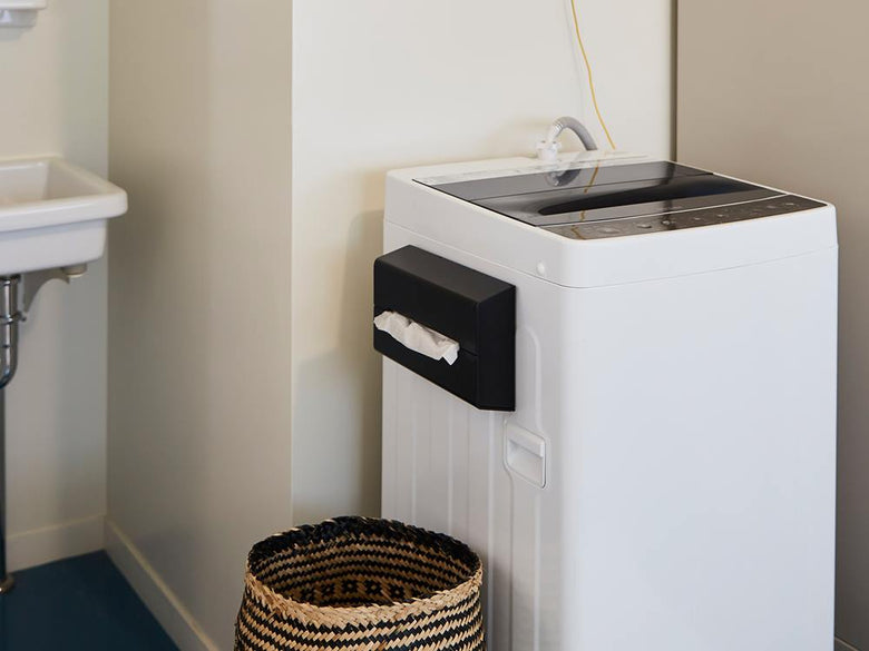 ideacoの壁掛け用ABS樹脂製ティッシュケース