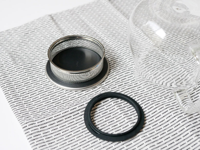 キントーUNITEA銀色ワンタッチティーポット