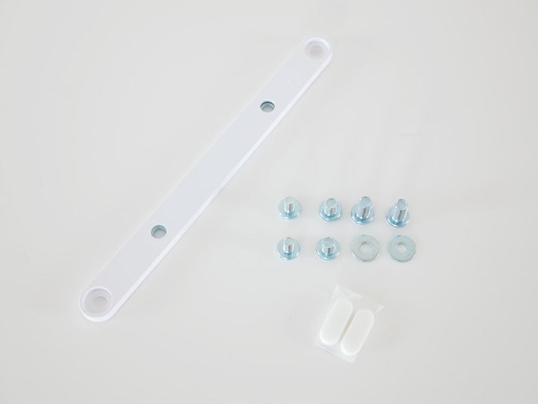 YAMAZAKI製スリム蓋付きプラスチックルーター収納ケース