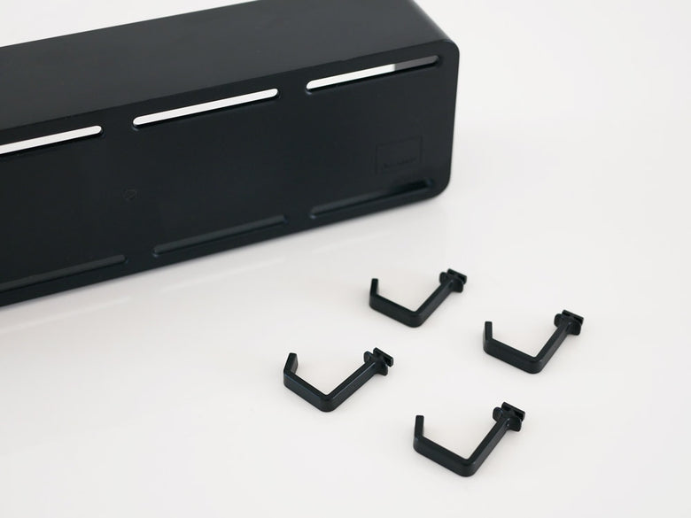 YAMAZAKI/towerのプラスチック製マグネットラック