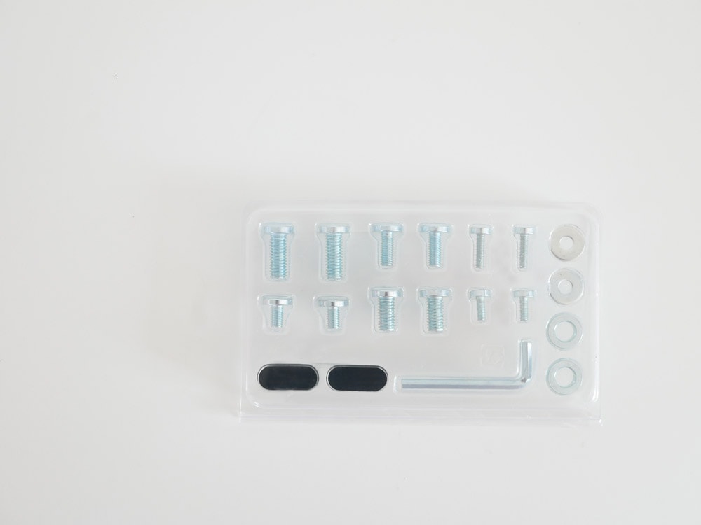 スマートテレビ裏ケーブルボックス