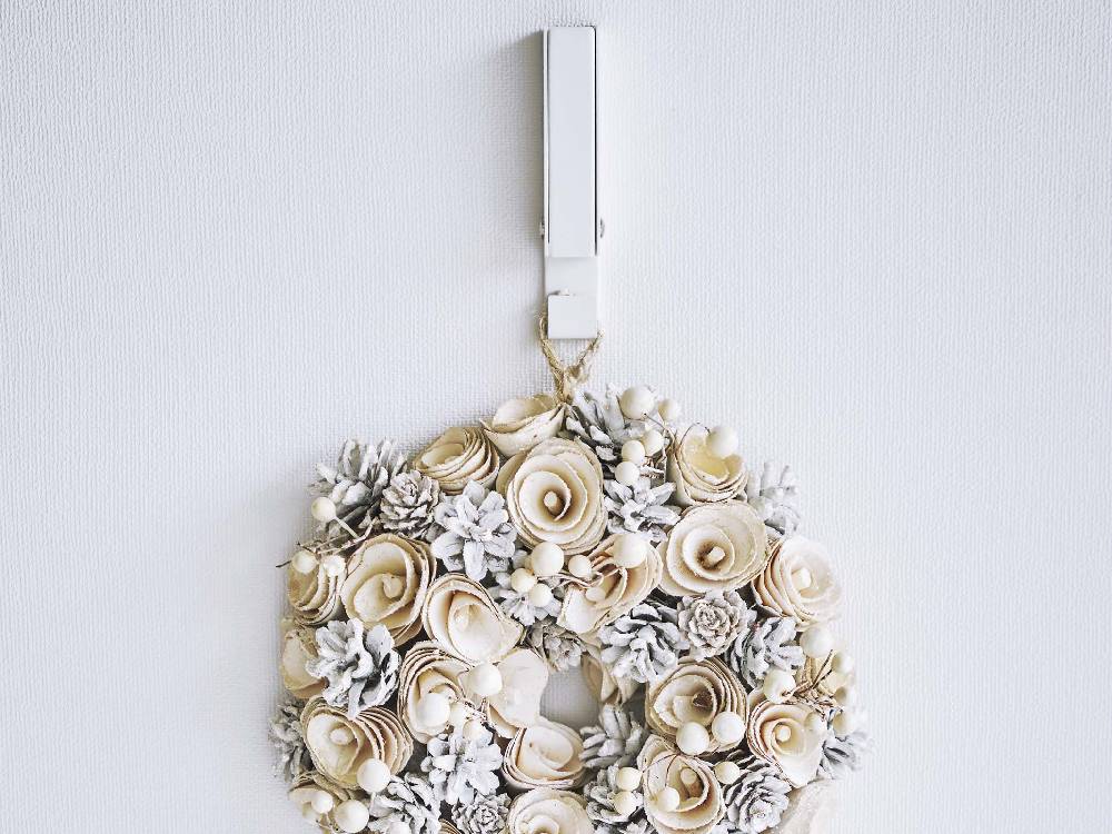 towerブランドの黒色風鈴としめ縄ホルダー