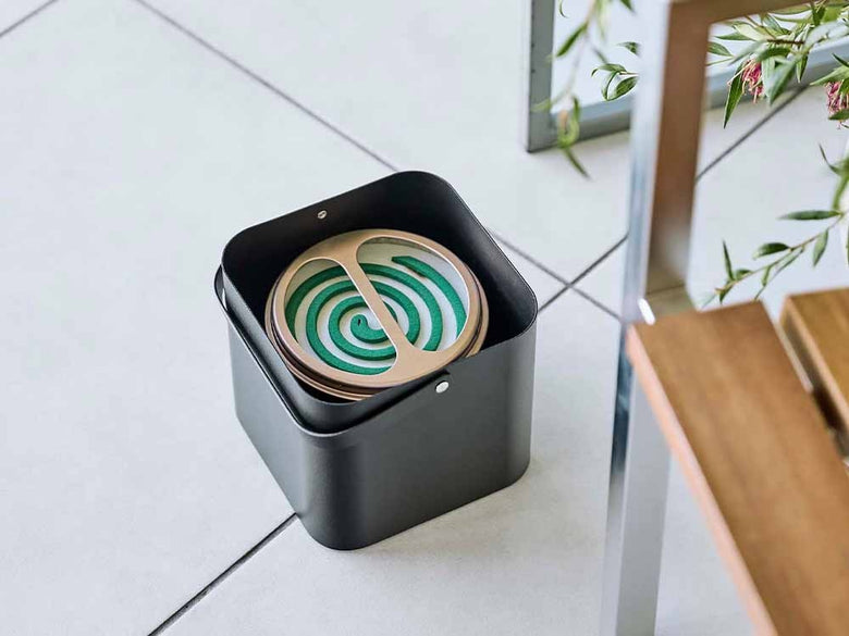 スチール製タワー蚊取り線香収納ポット