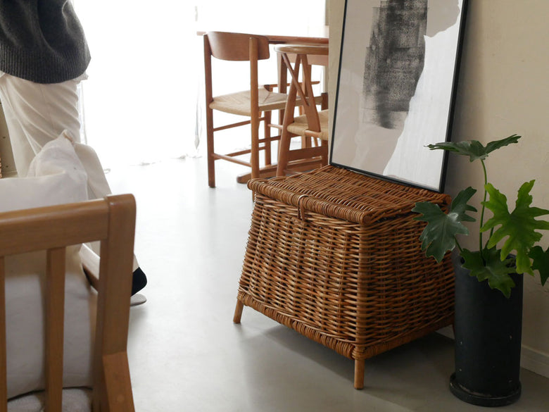 Creerクレエ製ラタン脚付き収納バスケット