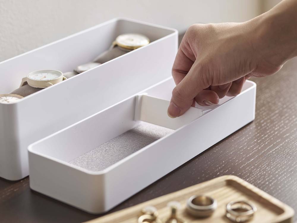 RINのトレー付きスリムアクセサリー＆時計ケース