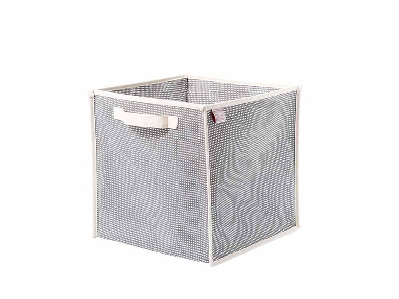 ピアット製シルバーのメッシュバスケット、持ち手付き