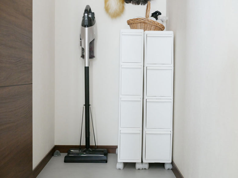 ライクイットのキャスター付き4段スリムストレージ