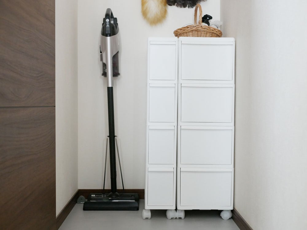 ライクイットのキャスター付きスリム4段収納