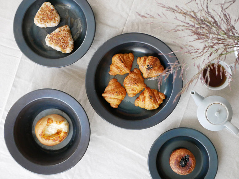 フジタ金属フライパン本体とハンドル、フタ、鍋敷き