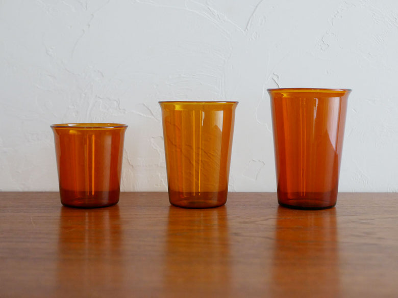 キントーCAST AMBERシリーズのガラスジャグとグラス