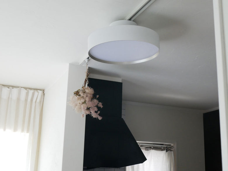 アートワークスタジオのGLOWシーリングランプ