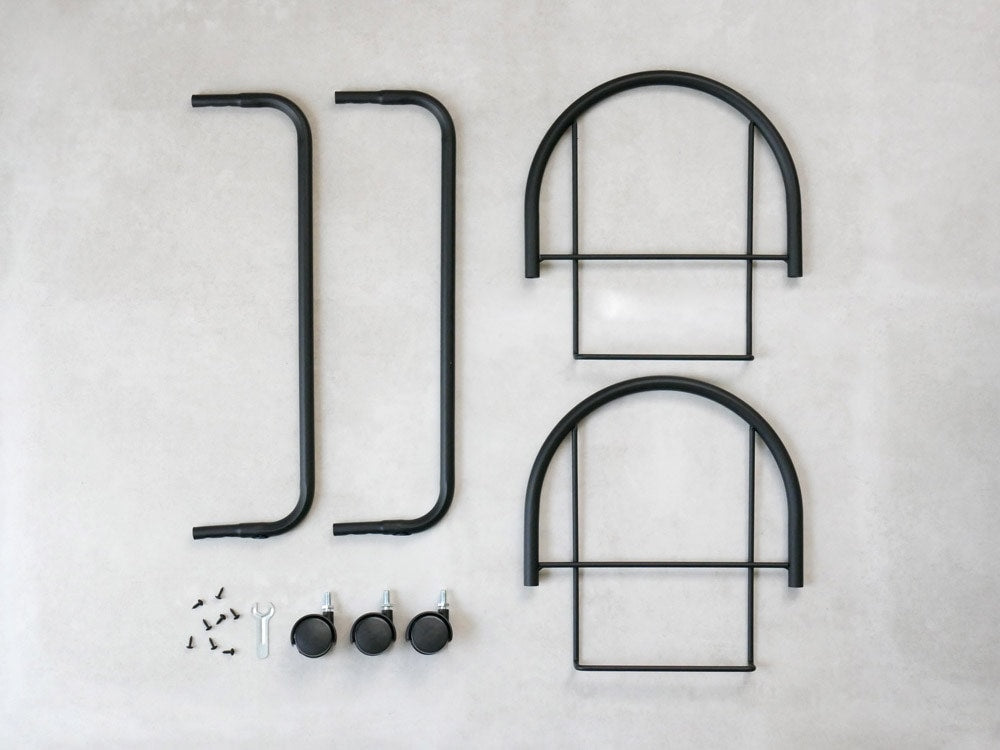 like-itの鉄製2段ランドリーバスケット