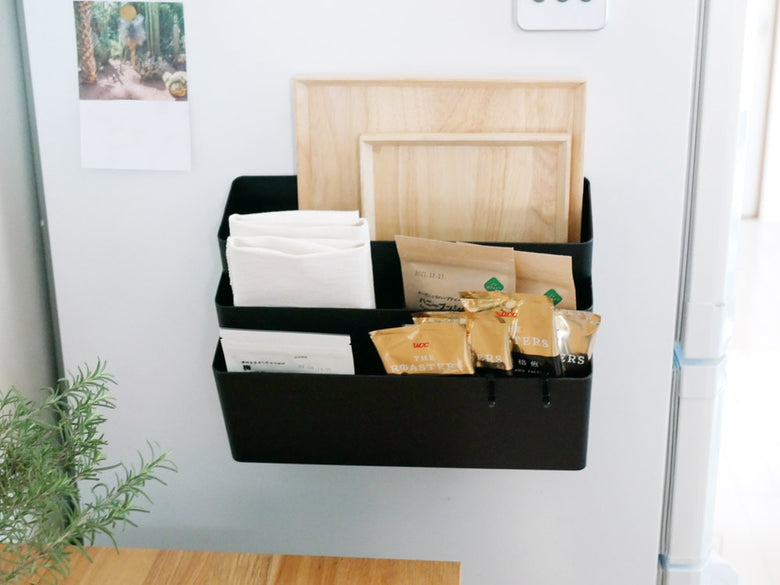 ヤマザキ冷蔵庫横用3段マグネット収納ポケット