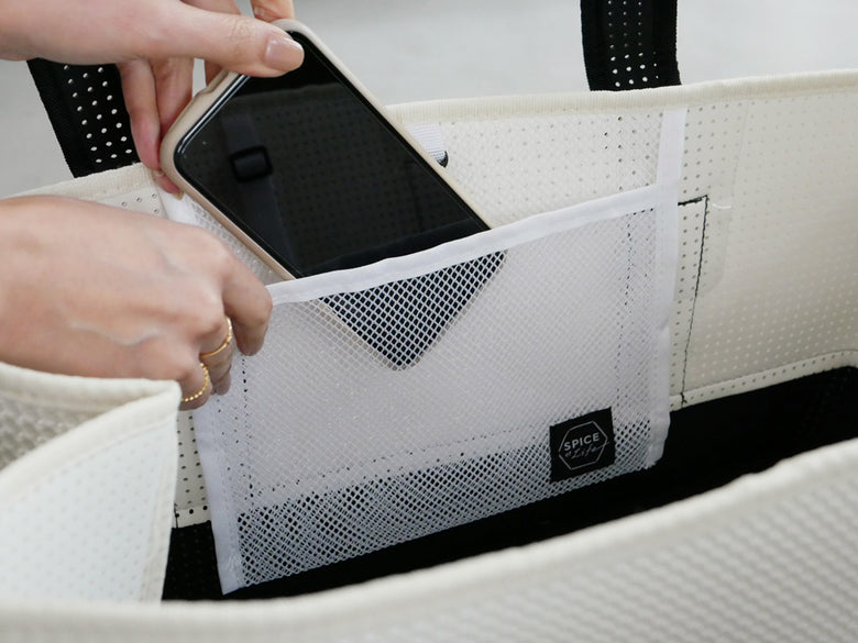 SPICE OF LIFE ライトコンテナバッグの写真