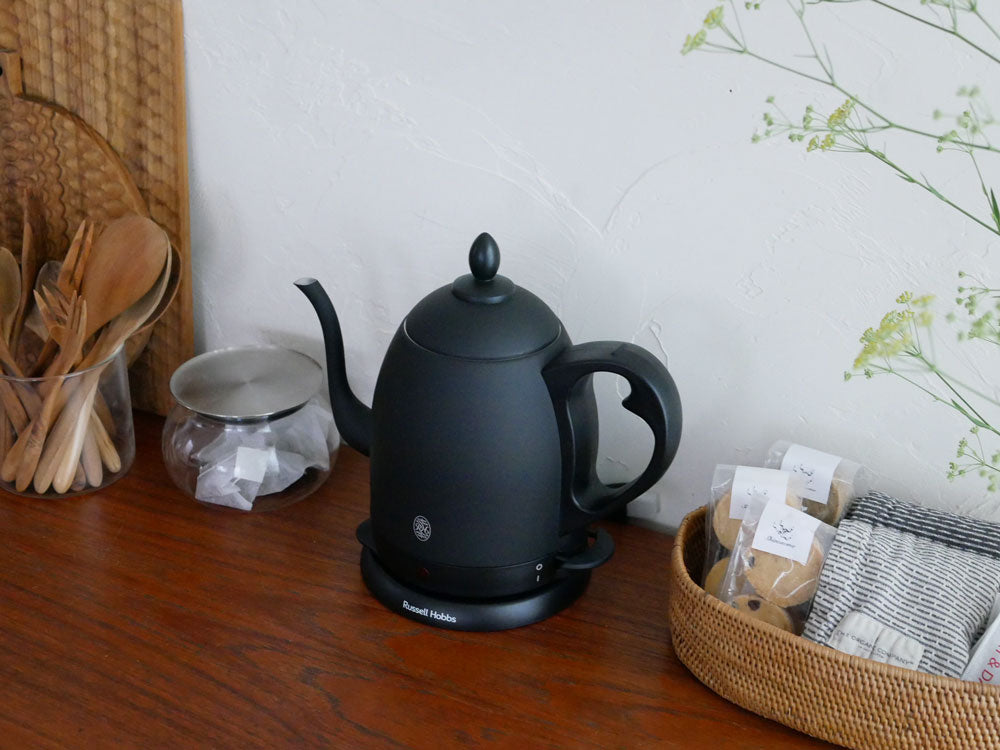 ラッセルホブスのステンレスカフェケトル