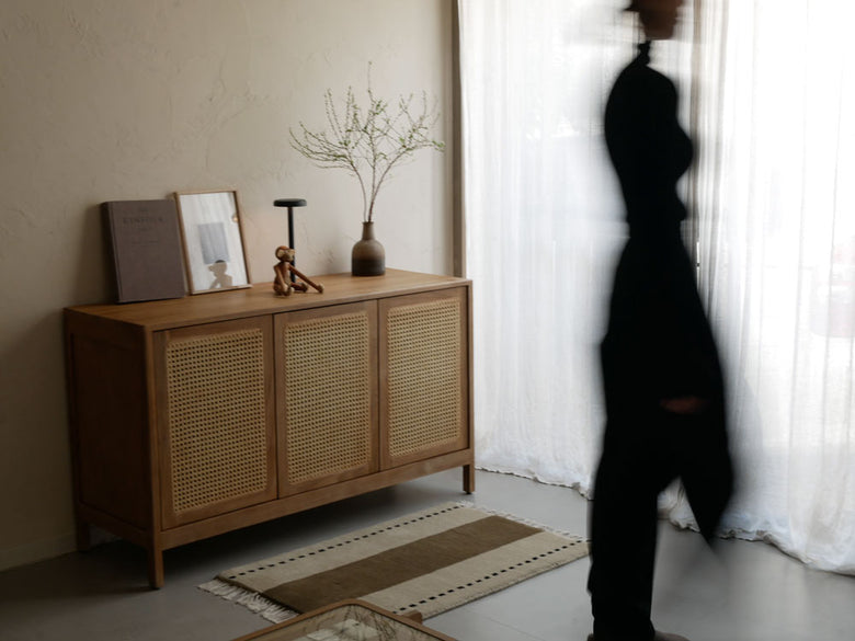 サンフラワーラタンのラタン×チーク無垢材キャビネット120cm