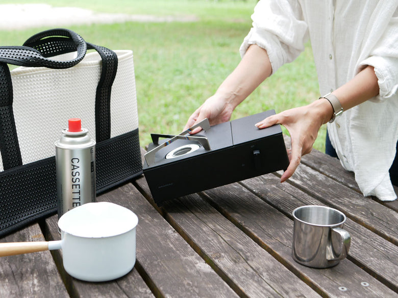 amadanaブランドのブタンガスボンベ