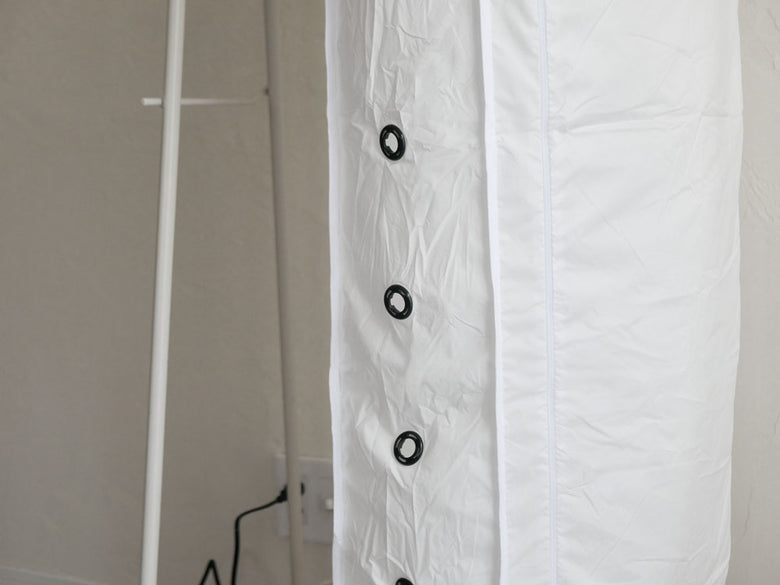 ±０ブランドのコンパクト衣類乾燥機