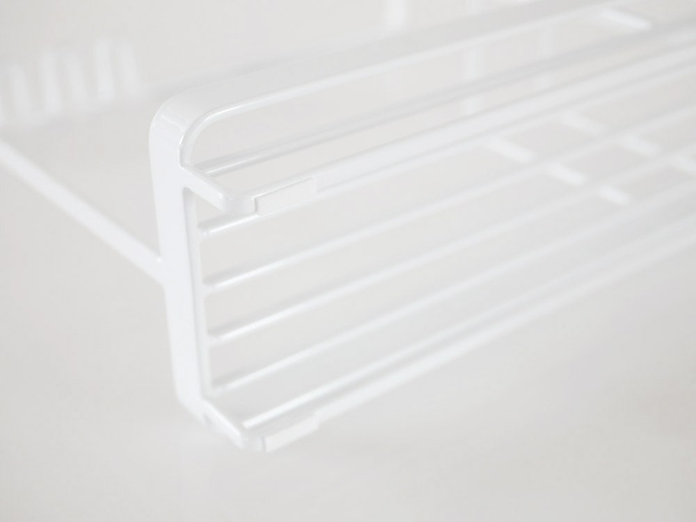 タワーのスチール製スポンジ＆クリーニングツールスタンド