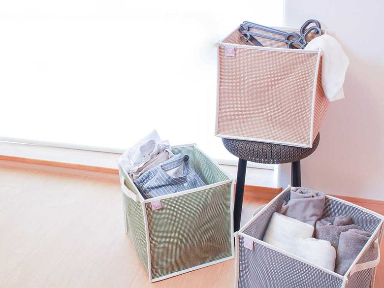 メッシュハンドル付きコットン製収納バスケット