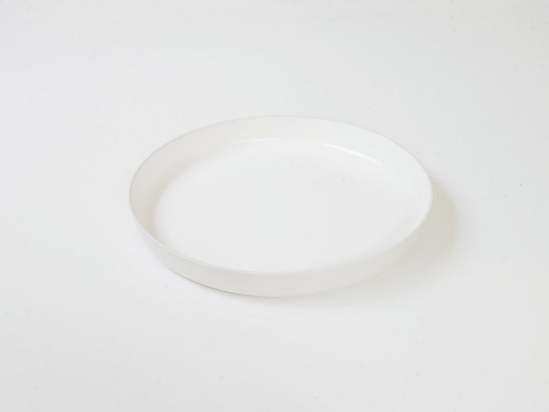 タックブランドのキッズ用オーバルプレート